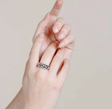 Croissant Ring - Silver
