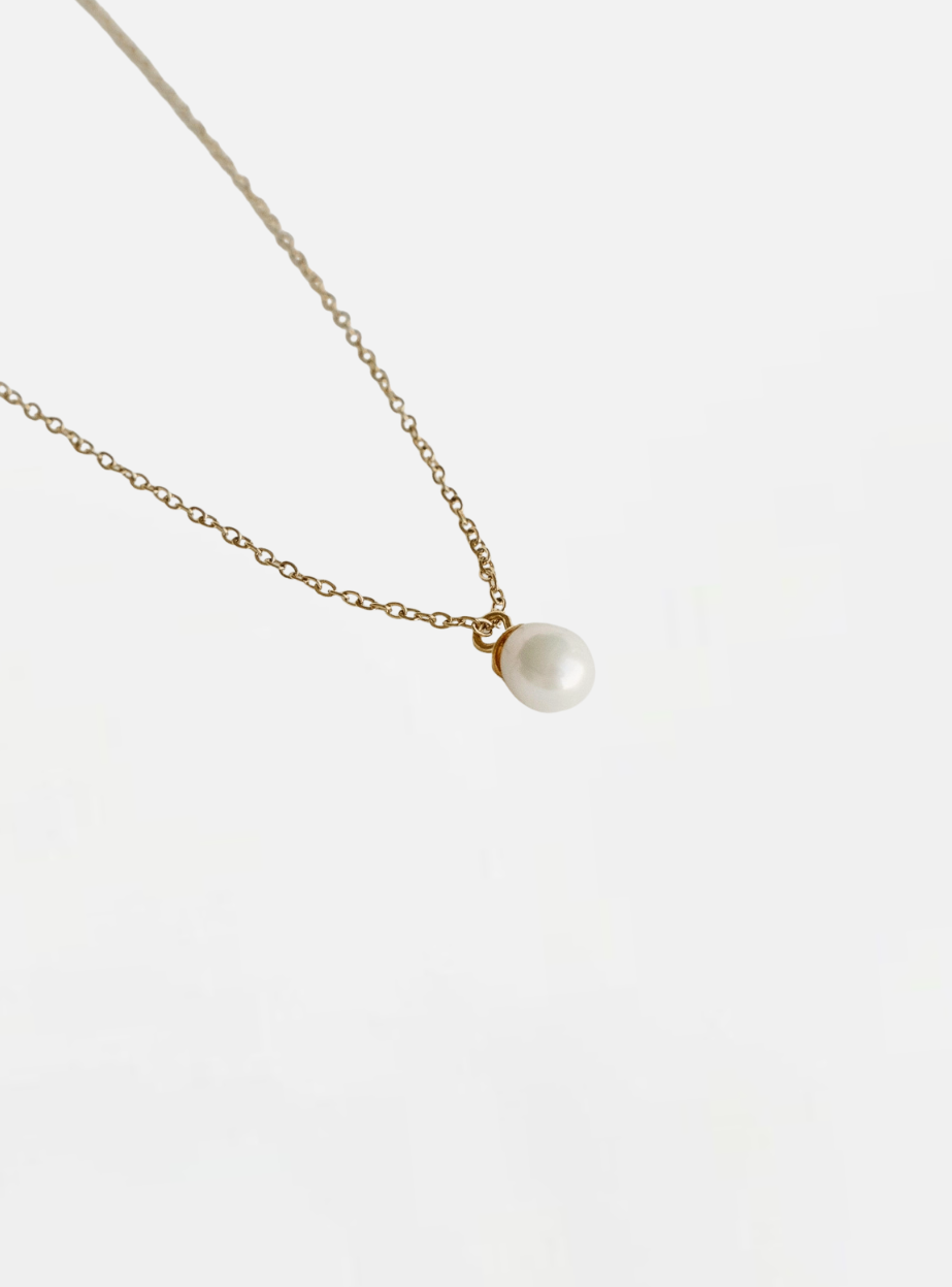Eloise Pearl Necklace - Gold