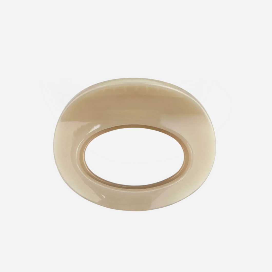 Oval Hair Claw Clip - Tan