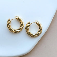 Orla Twisted Chunky Hoops - Gold
