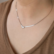 Mini Heart Herringbone Chain Necklace - Silver