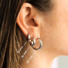 Cheri 12mm Hoop Earrings - Silver