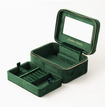 Treasure Jewelry Case - Emerald