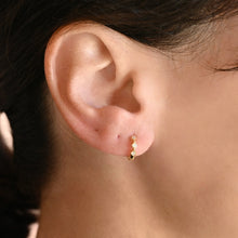 Graya Huggie Hoop Earrings - Silver
