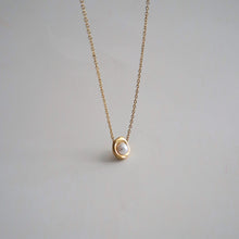 Penelope Pearl Necklace - Gold