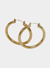Alma Large Hoop Earrings - Gold