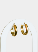 Cheri 20mm Hoop Earrings - Gold