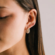 Perla Hoop Earrings - Gold