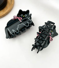 Eleanor Black Cat Claw Clip