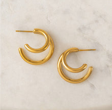 Mila Hoop Earrings - Gold