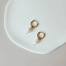 Twisted Hoop Pearl Earrings - Gold