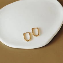 Mila Hoop Earrings - Gold