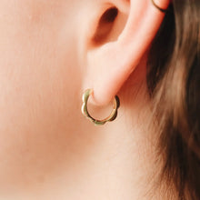 Scalloped Hoop Earrings - Gold