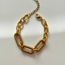 Ribbed Bracelet - Gold