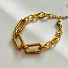 Ribbed Bracelet - Gold