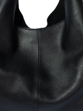 Knot Leather Shoulder Bag - Black