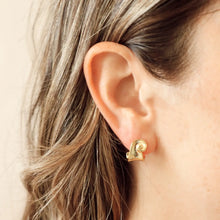 Swirl Wave Earrings - Gold