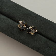Aurora Cluster Studs