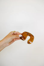 Abstract Arch Claw Clip - Brown