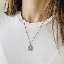 Waterdrop Pendant Necklace - Silver