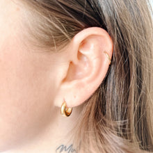 Sloan Hoop Earrings - Gold