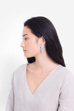 Bibi Earrings - Light Grey