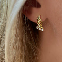 Luna Earrings - Gold