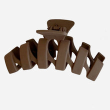 Matte ZigZag Hair Claw - Coffee